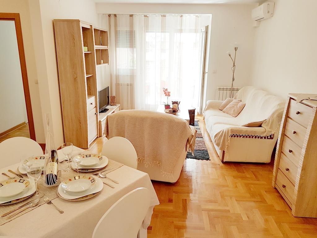 Ferienwohnung Shining Belgrad Exterior foto